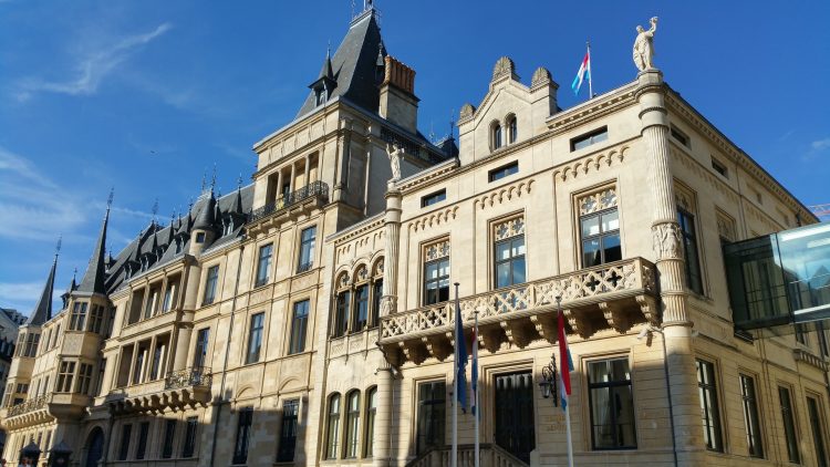 Account in Luxembourg