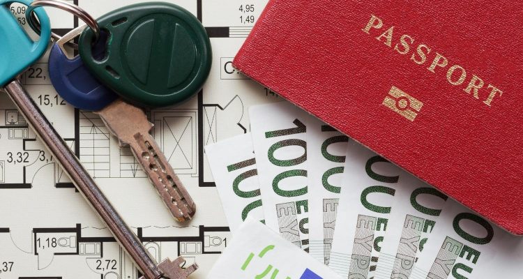 Permiso de residencia por inversión en bienes inmuebles